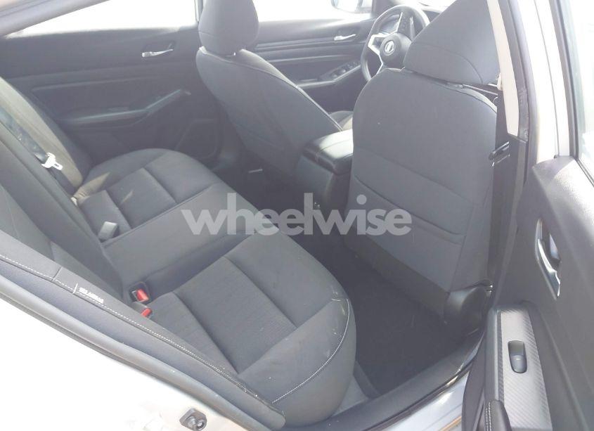 Photo 8 of 2020 Nissan Altima S FWD (VIN 1N4BL4BV7LC271825)