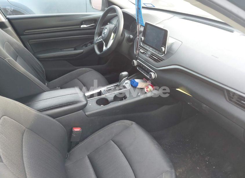 Photo 5 of 2020 Nissan Altima S FWD (VIN 1N4BL4BV7LC282775)