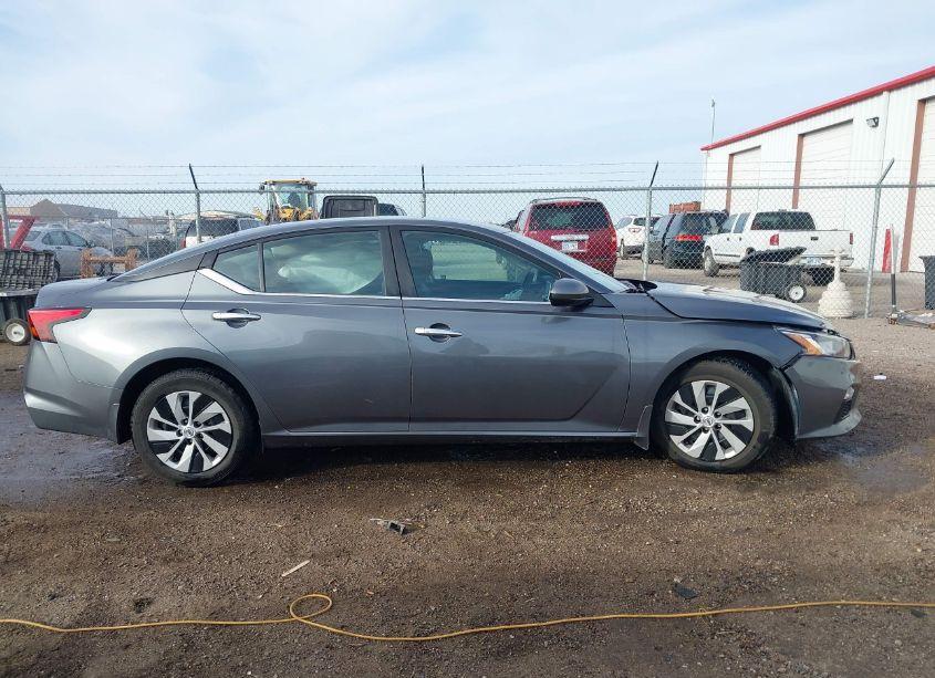 Photo 14 of 2020 Nissan Altima S FWD (VIN 1N4BL4BV7LN318341)