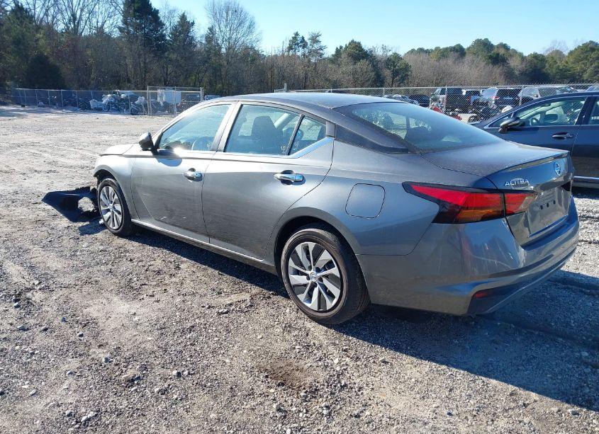 Photo 3 of 2021 Nissan Altima S FWD (VIN 1N4BL4BV7MN346822)