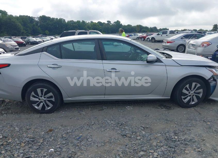 Photo 13 of 2021 Nissan Altima S FWD (VIN 1N4BL4BV7MN363362)