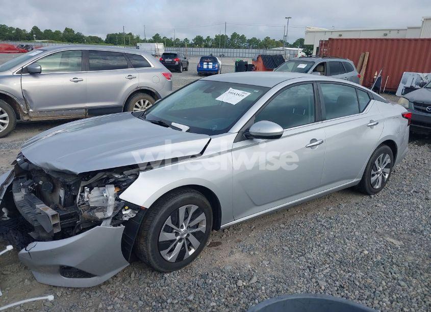 Photo 2 of 2021 Nissan Altima S FWD (VIN 1N4BL4BV7MN363362)