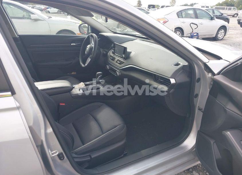 Photo 5 of 2021 Nissan Altima S FWD (VIN 1N4BL4BV7MN363362)