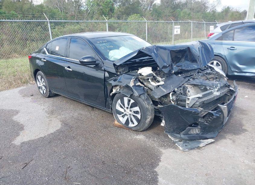 2021 Nissan Altima S FWD (VIN 1N4BL4BV7MN373146) main photo