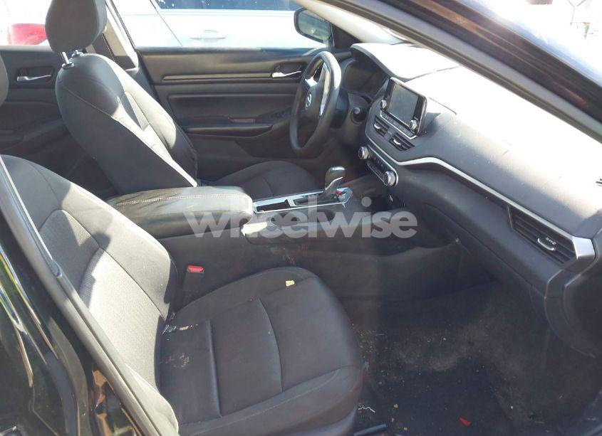 Photo 5 of 2021 Nissan Altima S FWD (VIN 1N4BL4BV7MN385037)