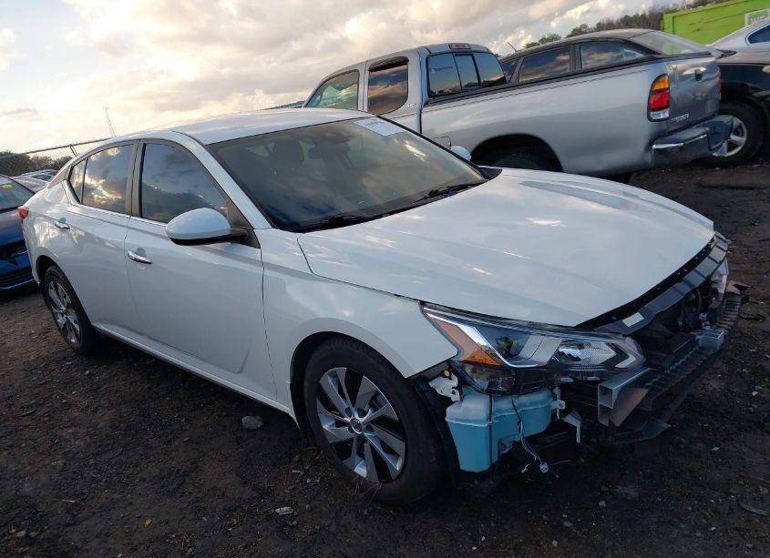 Photo 13 of 2021 Nissan Altima S FWD (VIN 1N4BL4BV7MN408333)