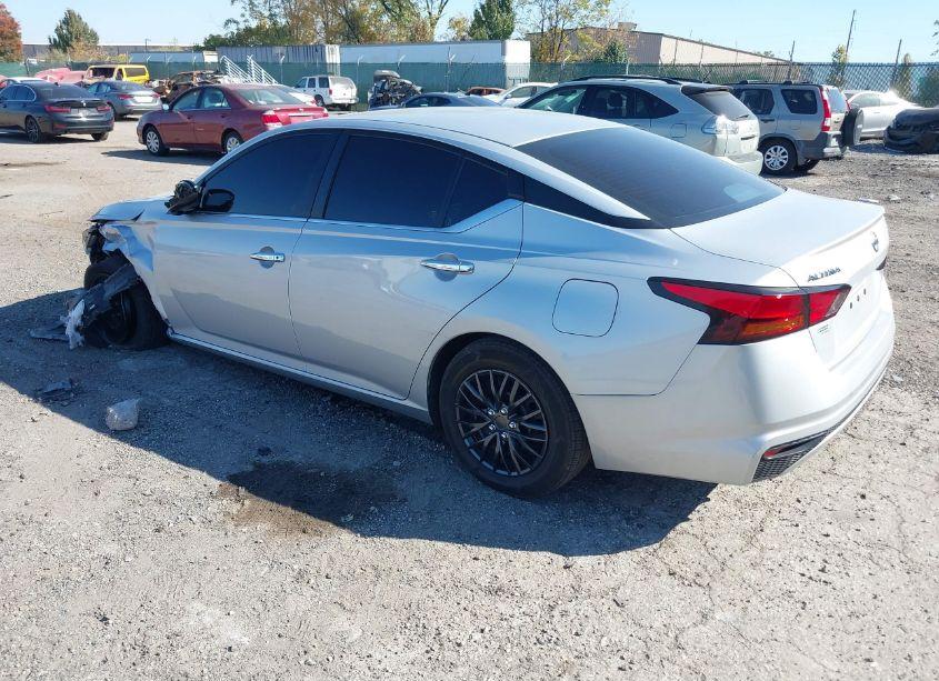 Photo 3 of 2022 Nissan Altima S FWD (VIN 1N4BL4BV7NN303339)