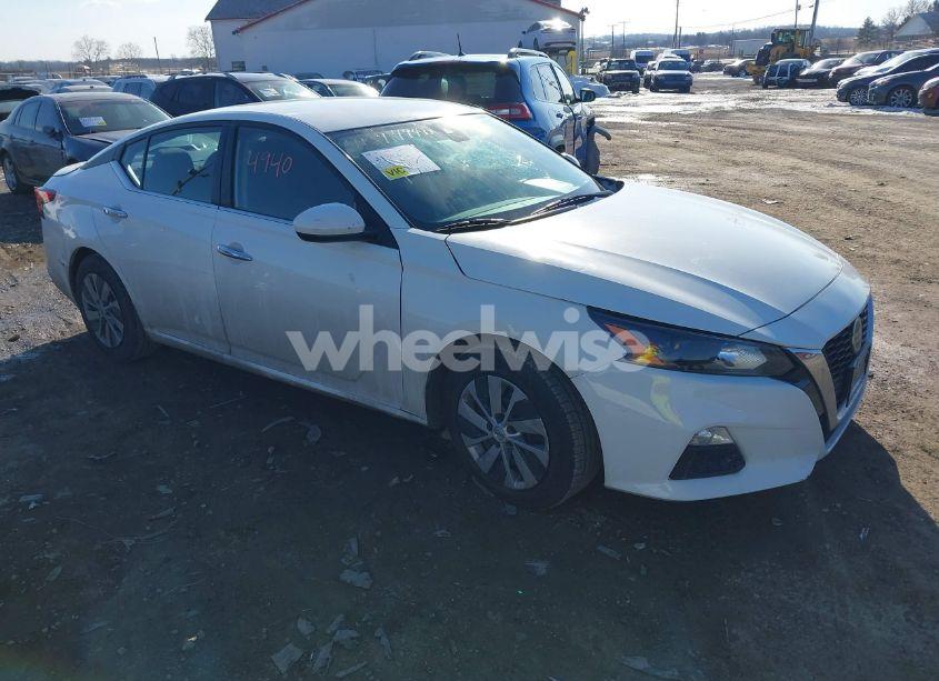 2022 Nissan Altima S FWD (VIN 1N4BL4BV7NN325115) main photo