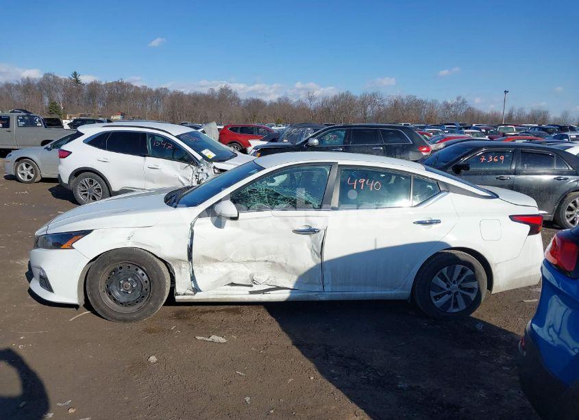 Photo 14 of 2022 Nissan Altima S FWD (VIN 1N4BL4BV7NN325115)