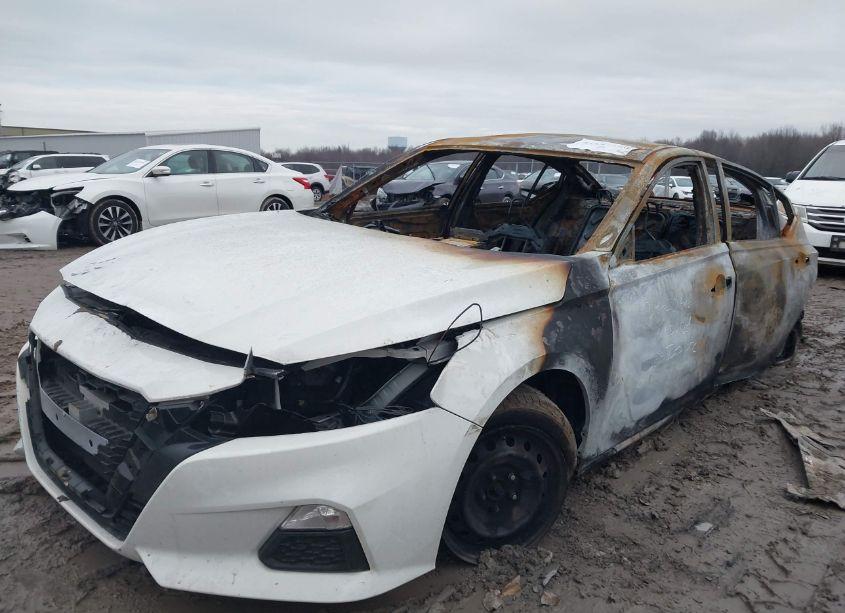 Photo 6 of 2022 Nissan Altima 2.5 S (VIN 1N4BL4BV7NN352556)