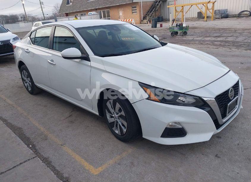 2022 Nissan Altima 2.5 S (VIN 1N4BL4BV7NN400525) main photo