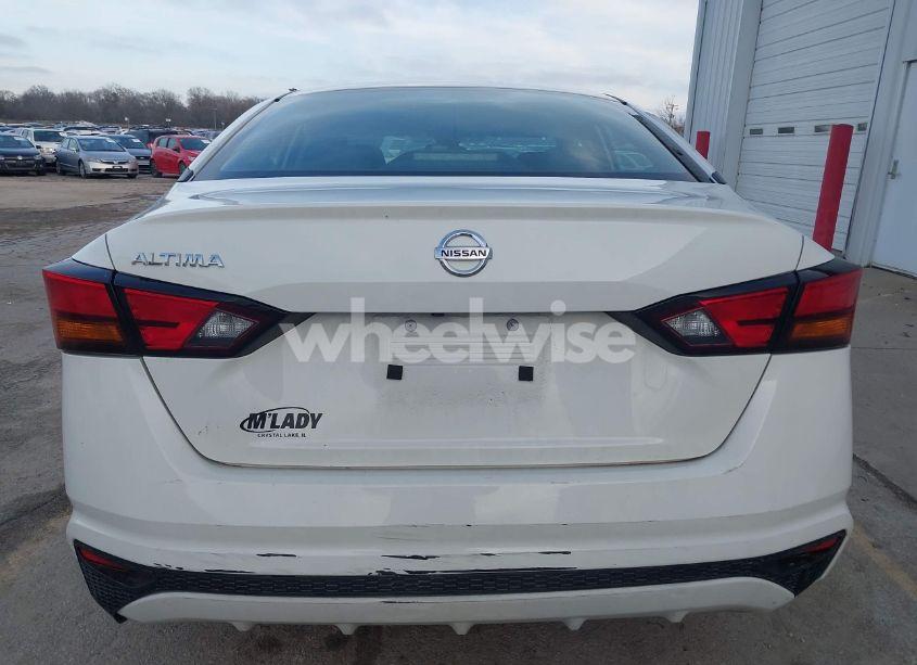 Photo 16 of 2022 Nissan Altima 2.5 S (VIN 1N4BL4BV7NN400525)