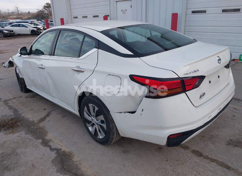 Photo 3 of 2022 Nissan Altima 2.5 S (VIN 1N4BL4BV7NN400525)