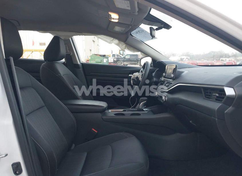 Photo 5 of 2022 Nissan Altima 2.5 S (VIN 1N4BL4BV7NN400525)