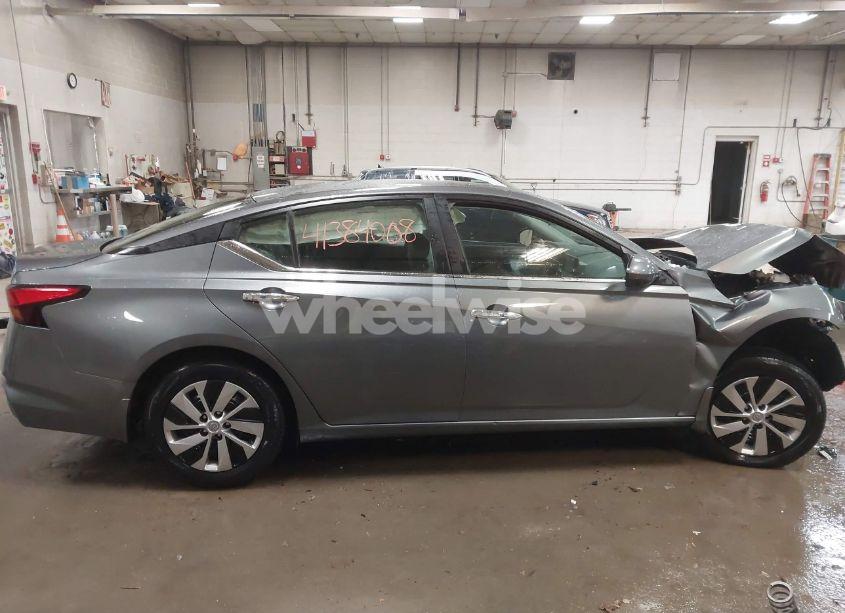 Photo 14 of 2023 Nissan Altima S FWD (VIN 1N4BL4BV7PN322654)