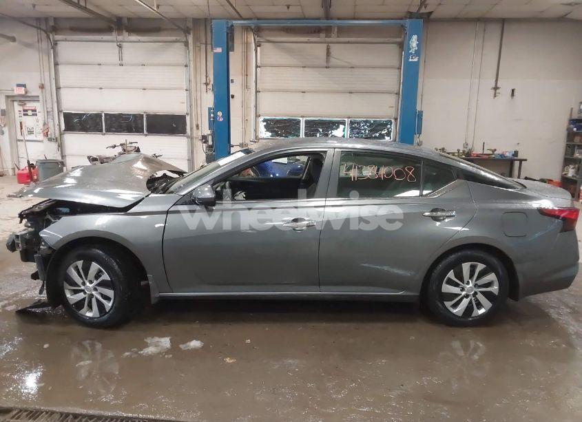 Photo 15 of 2023 Nissan Altima S FWD (VIN 1N4BL4BV7PN322654)
