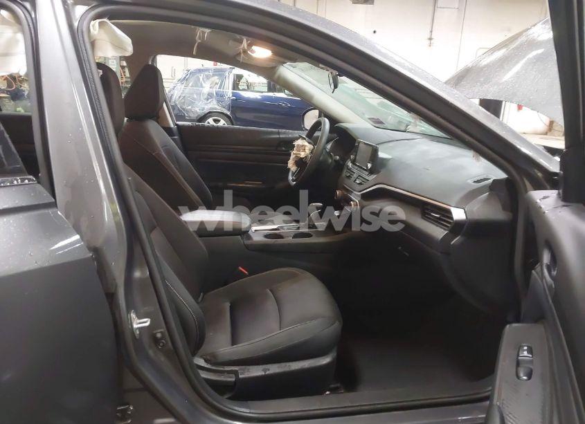 Photo 5 of 2023 Nissan Altima S FWD (VIN 1N4BL4BV7PN322654)