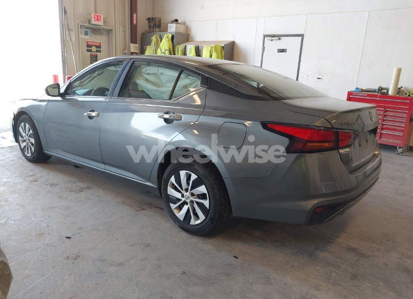 Photo 3 of 2023 Nissan Altima S FWD (VIN 1N4BL4BV7PN403654)