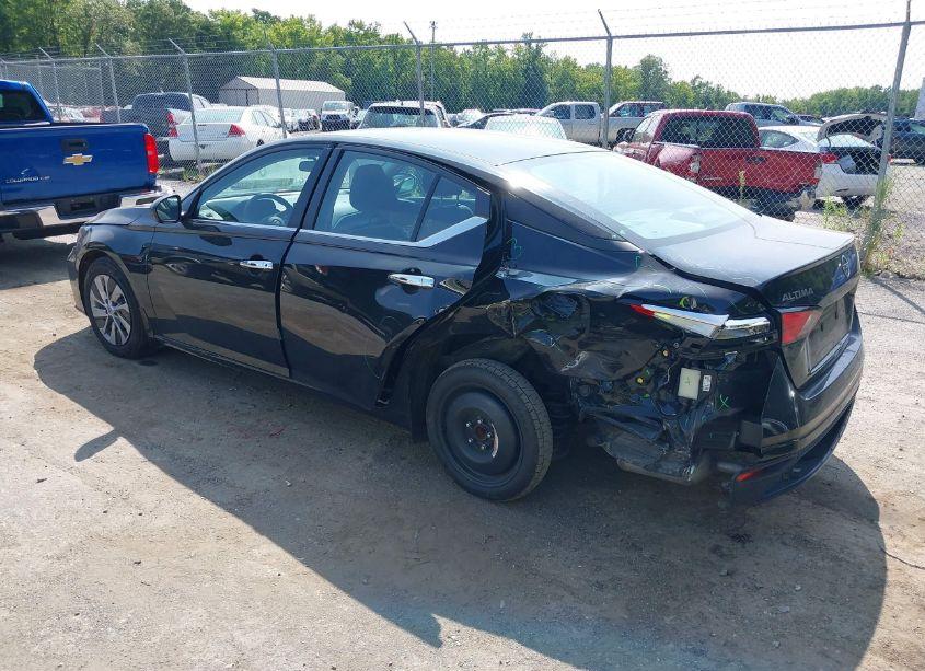 Photo 3 of 2024 Nissan Altima S FWD (VIN 1N4BL4BV7RN342048)