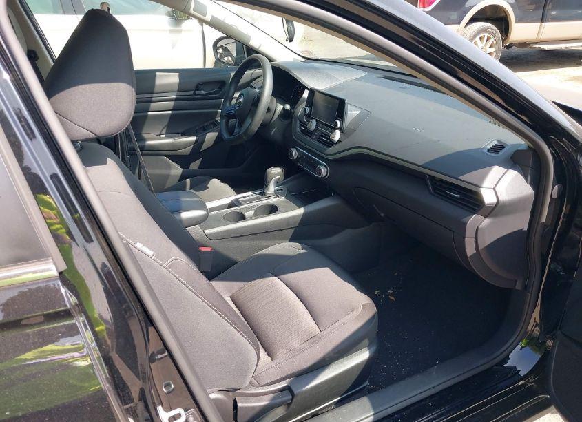 Photo 5 of 2024 Nissan Altima S FWD (VIN 1N4BL4BV7RN342048)