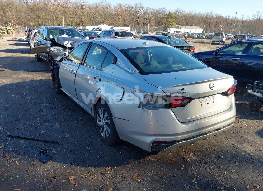 Photo 3 of 2019 Nissan Altima 2.5 S (VIN 1N4BL4BV8KC125657)