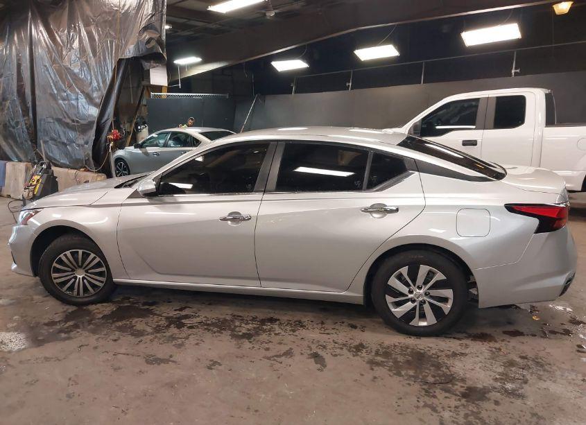 Photo 14 of 2019 Nissan Altima 2.5 S (VIN 1N4BL4BV8KC211289)
