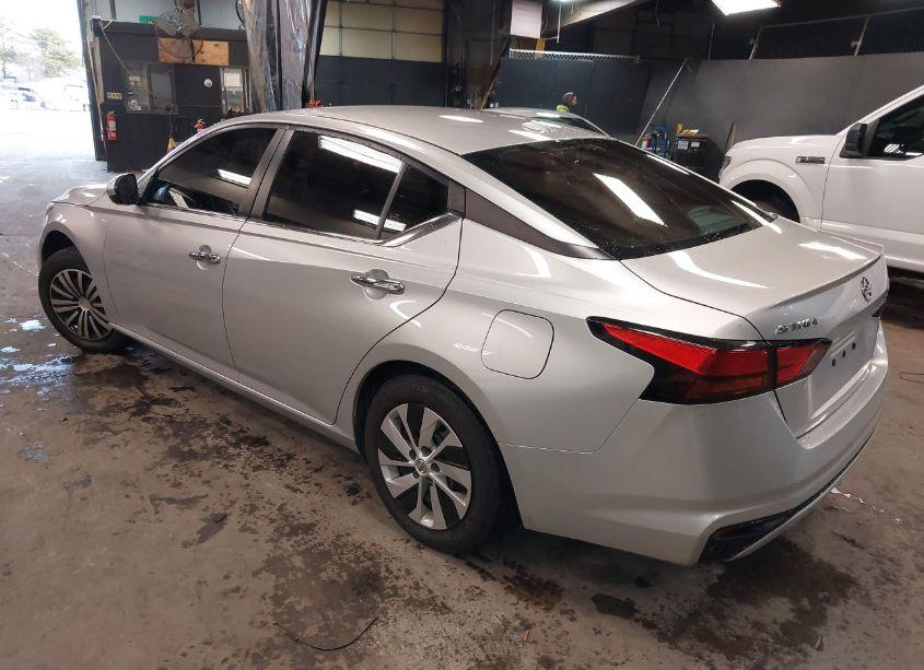 Photo 3 of 2019 Nissan Altima 2.5 S (VIN 1N4BL4BV8KC211289)