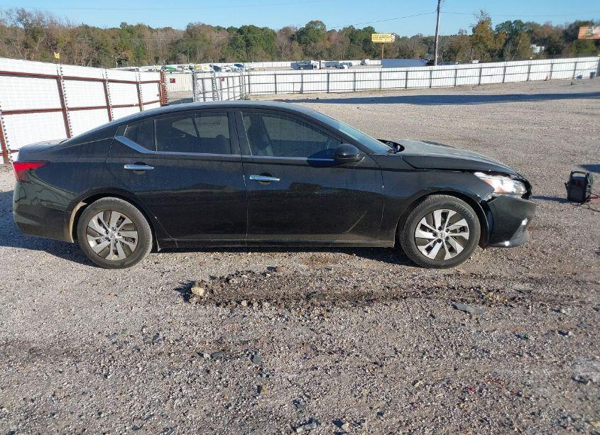 Photo 14 of 2019 Nissan Altima 2.5 S (VIN 1N4BL4BV8KC226522)