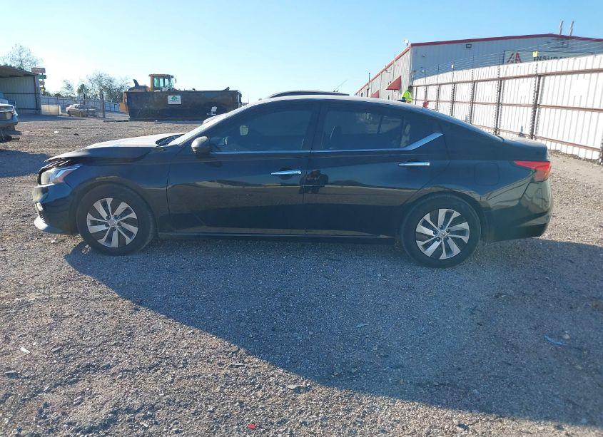 Photo 15 of 2019 Nissan Altima 2.5 S (VIN 1N4BL4BV8KC226522)