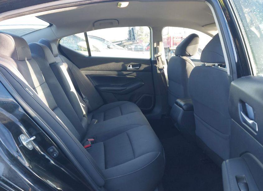 Photo 8 of 2019 Nissan Altima 2.5 S (VIN 1N4BL4BV8KC229999)