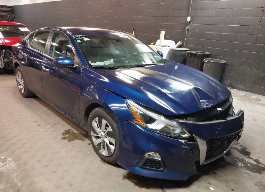 2019 Nissan Altima 2.5 S (VIN 1N4BL4BV8KN317097) main photo
