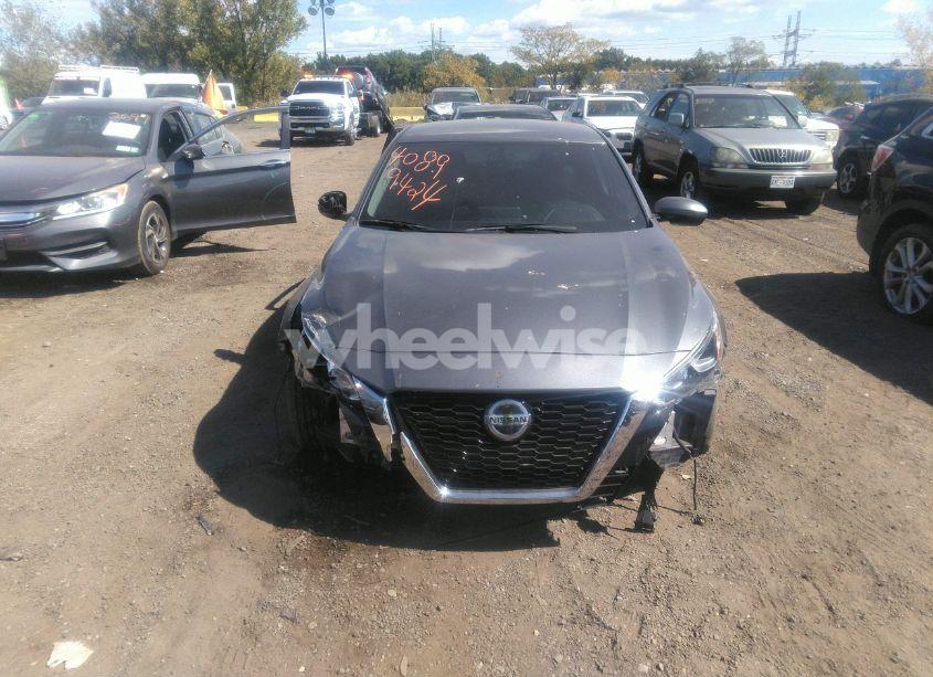 Photo 12 of 2019 Nissan Altima 2.5 S (VIN 1N4BL4BV8KN322462)