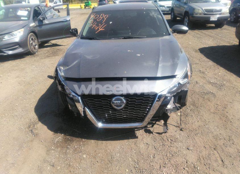 Photo 6 of 2019 Nissan Altima 2.5 S (VIN 1N4BL4BV8KN322462)