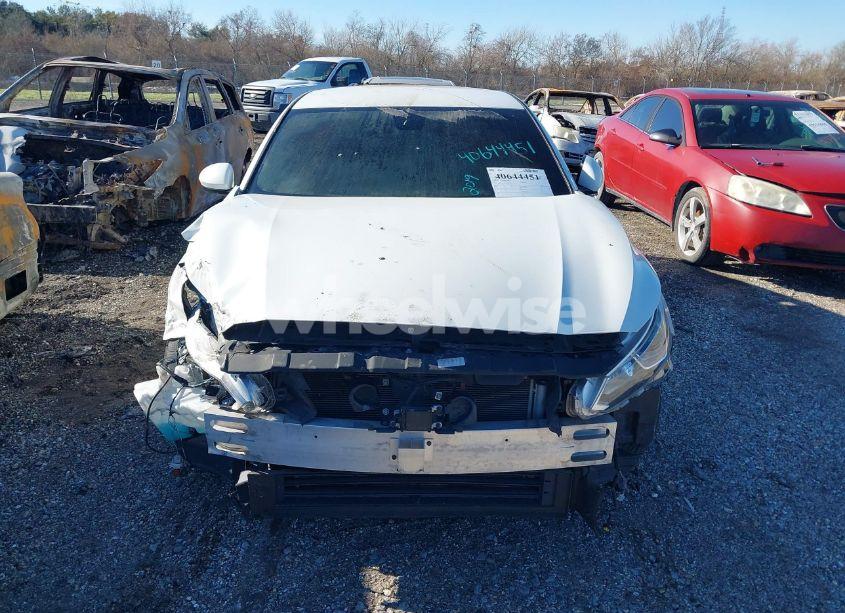 Photo 12 of 2019 Nissan Altima 2.5 S (VIN 1N4BL4BV8KN325572)