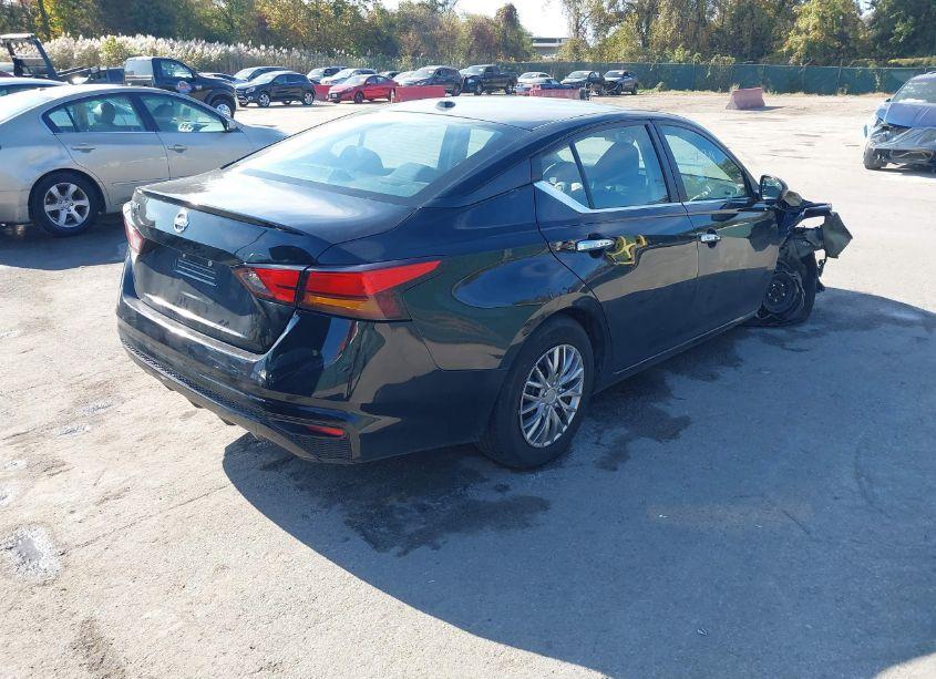 Photo 4 of 2020 Nissan Altima S FWD (VIN 1N4BL4BV8LC120931)