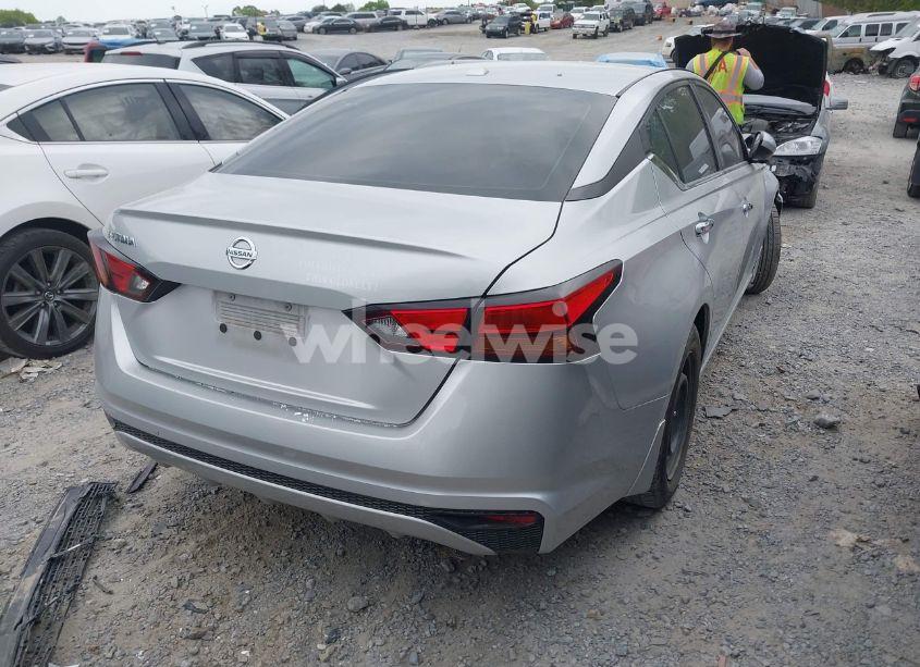 Photo 4 of 2020 Nissan Altima S FWD (VIN 1N4BL4BV8LC123487)