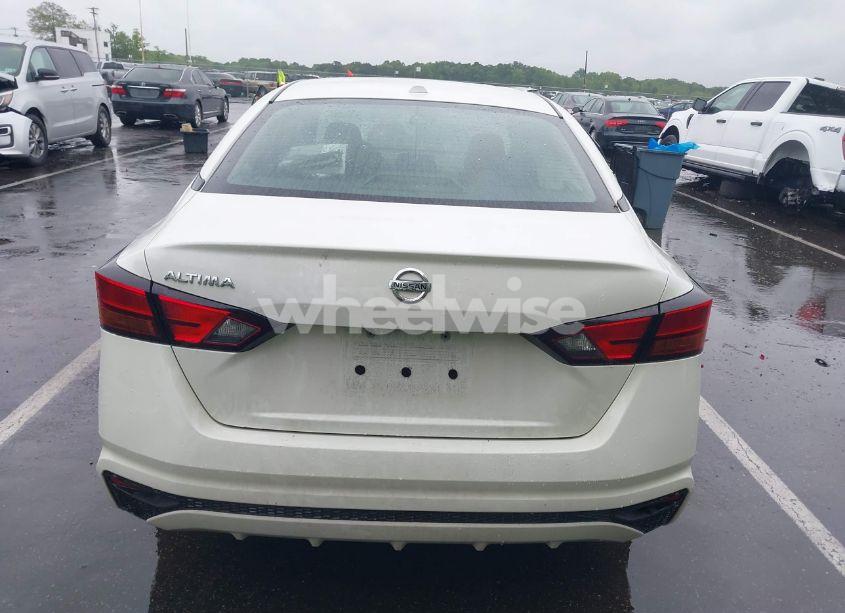 Photo 16 of 2020 Nissan Altima S FWD (VIN 1N4BL4BV8LC135803)