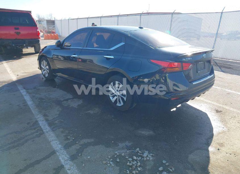 Photo 3 of 2020 Nissan Altima S FWD (VIN 1N4BL4BV8LC137518)