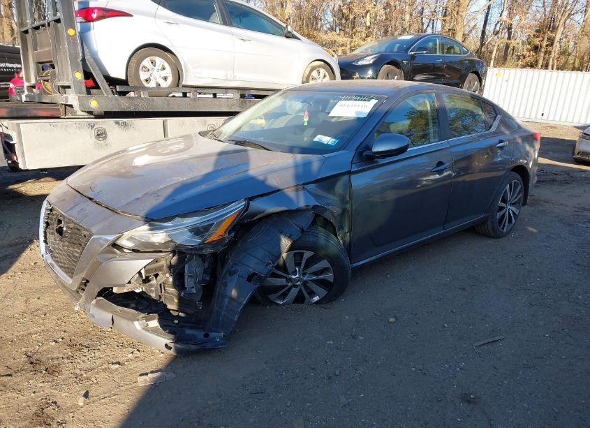 Photo 2 of 2020 Nissan Altima S FWD (VIN 1N4BL4BV8LC152293)