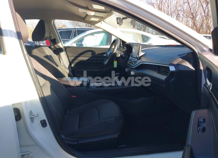 Photo 5 of 2020 Nissan Altima S FWD (VIN 1N4BL4BV8LC154867)