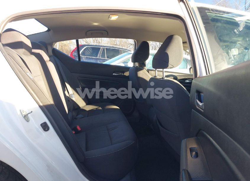 Photo 8 of 2020 Nissan Altima S FWD (VIN 1N4BL4BV8LC154867)