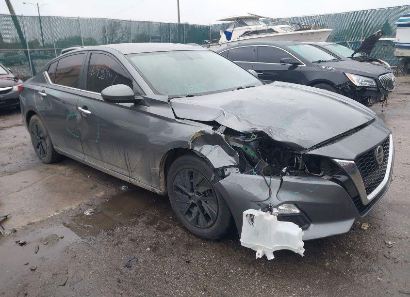 2020 Nissan Altima S FWD (VIN 1N4BL4BV8LC161012) main photo