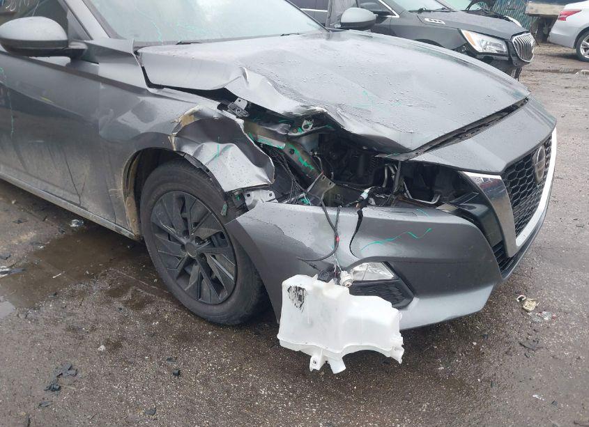 Photo 6 of 2020 Nissan Altima S FWD (VIN 1N4BL4BV8LC161012)