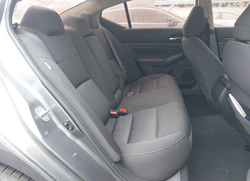 Photo 8 of 2020 Nissan Altima S FWD (VIN 1N4BL4BV8LC161012)