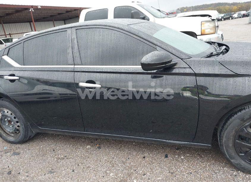 Photo 14 of 2020 Nissan Altima S FWD (VIN 1N4BL4BV8LC195290)