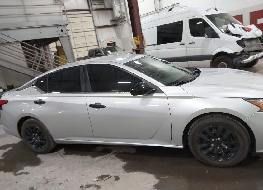 Photo 13 of 2020 Nissan Altima S FWD (VIN 1N4BL4BV8LC209947)