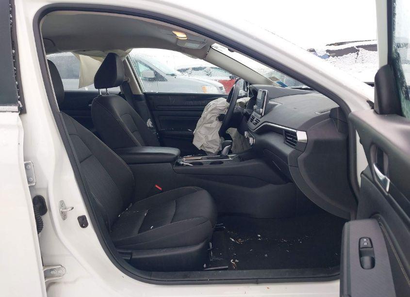 Photo 5 of 2020 Nissan Altima S FWD (VIN 1N4BL4BV8LC225484)