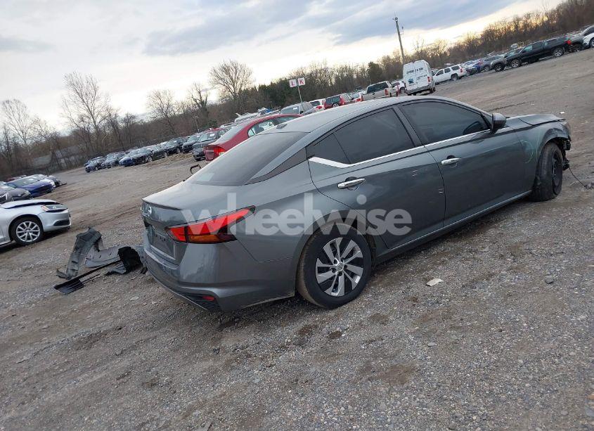 Photo 4 of 2020 Nissan Altima S FWD (VIN 1N4BL4BV8LC231690)