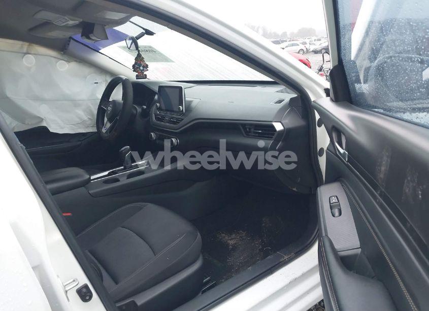 Photo 5 of 2020 Nissan Altima S FWD (VIN 1N4BL4BV8LC243578)