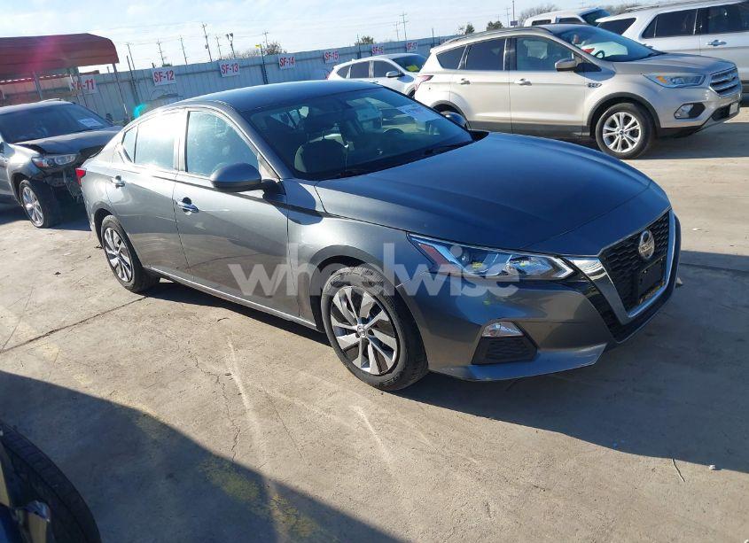 2020 Nissan Altima S FWD (VIN 1N4BL4BV8LC256914) main photo